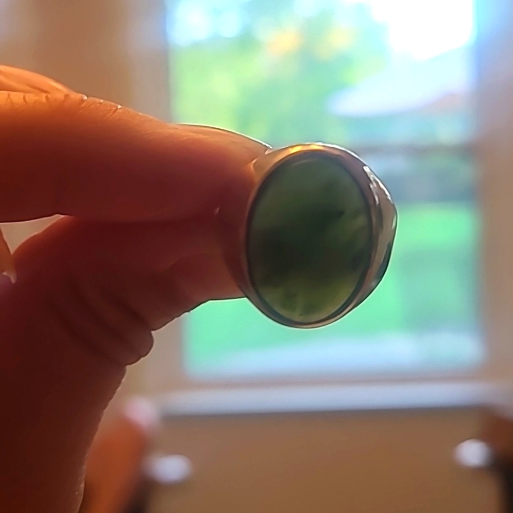 JADE and 10-12k GF ring and unique station necklace. - Picture 4 of 6